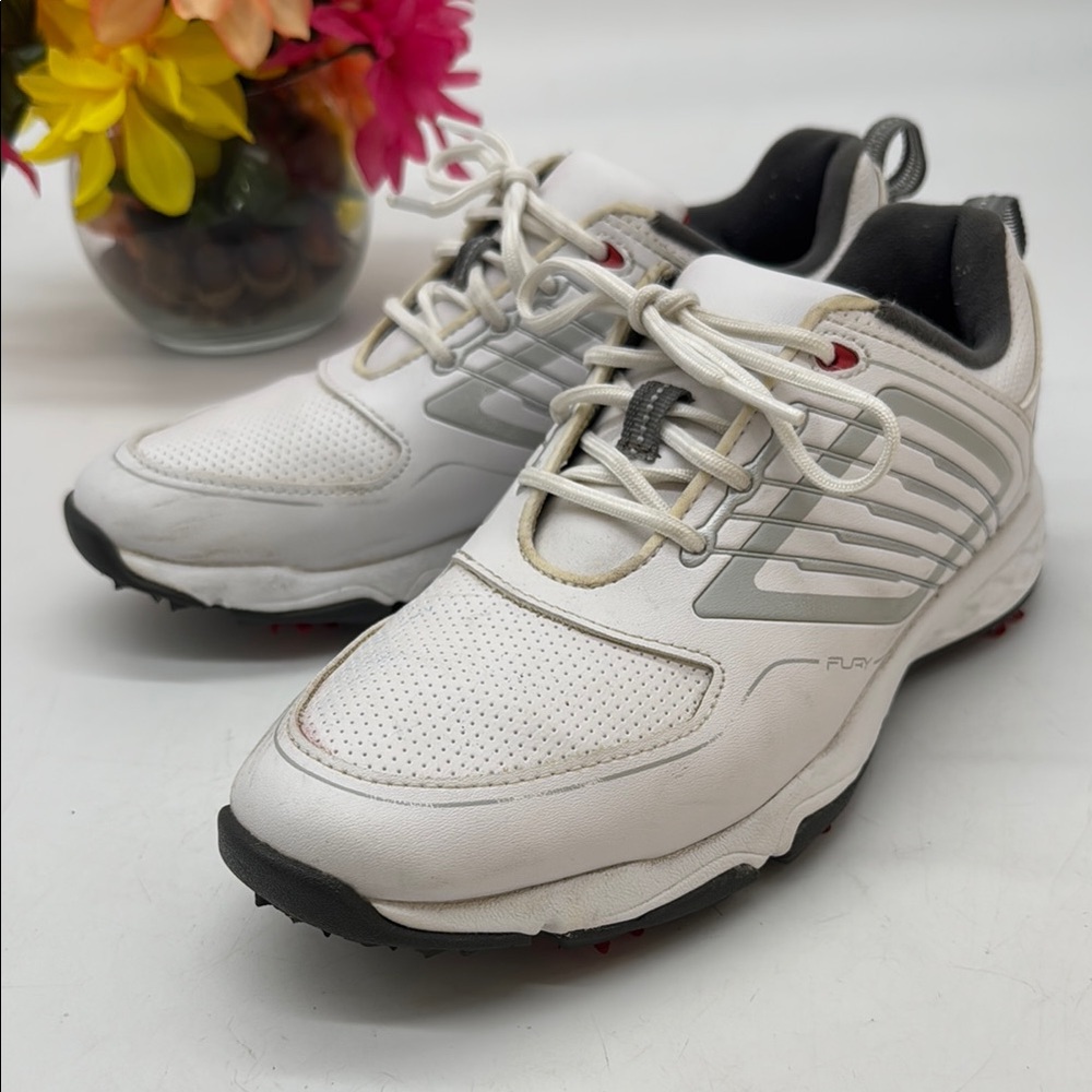 FootJoy Junior White and Gray Golf Shoes Size 5 SNK9110J